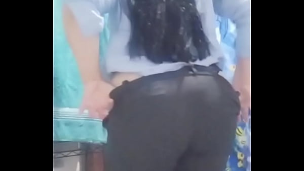 Play MP4 - Secretaria culona mexicana se quita todo su uniforme en el cuatro de lavado del trabajo y muestra todos su culo gordo y sus ricos senos