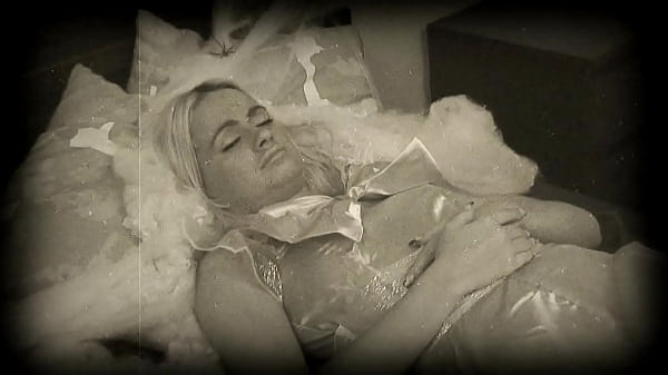 Cindy Sun Fuckblonde Pornvideo - Princess thumbnail