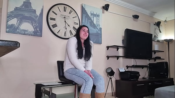 Play MP4 - Interviewed girl sucking dick and drinks piss