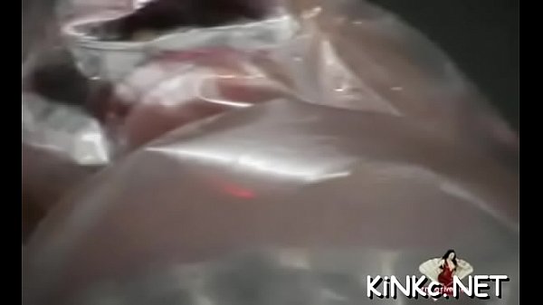 chick plays with plaster on kinkycarmen com