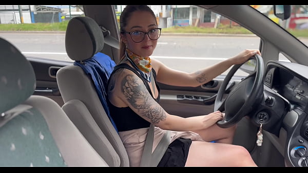 Nonton My Uber Driver Want Me To Pay With My Dick And Milk thumbnail