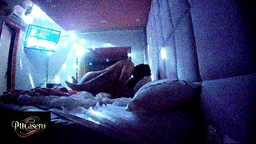 No me aguante y se me sali&oacute; en la panza de la negrita 