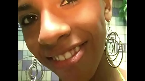 Flirty Brasilian shemale 