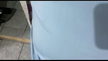 Agiota foi me cobrar em casa , n&atilde;o tinha dinheiro ent&atilde;o acabei levando muita gozada na boca e ainda gozei em jato ( squirt) 