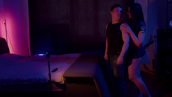 Nonton Lustful Paramour Pissing On Face His Wench's And Fucks In Ass Her, And She Gets Cum In Mouth. thumbnail