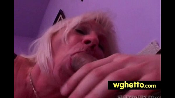 Ghetto whores try white cock_7