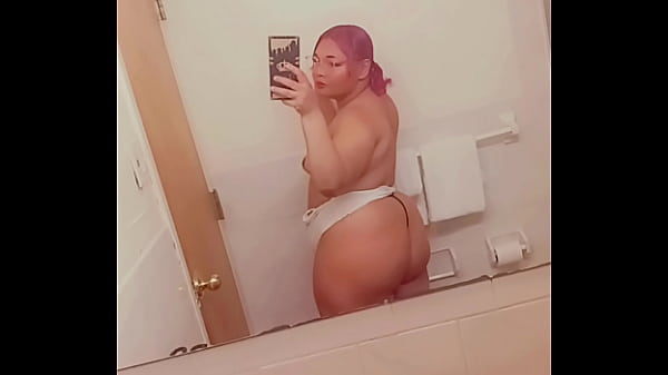 Sexy kamora back