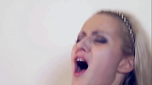 Anal sex big cucumber in her gaping ass hole semen eatings with porn cherrry kiss