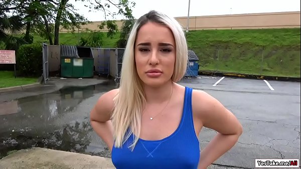 Mila playswith strangers_dick forcash