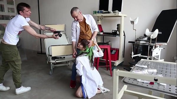 Nude Photosoot In Hospital thumbnail