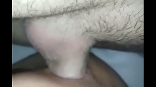 Play MP4 - Como &eacute; bom um cacete pulsando no cu&excl;