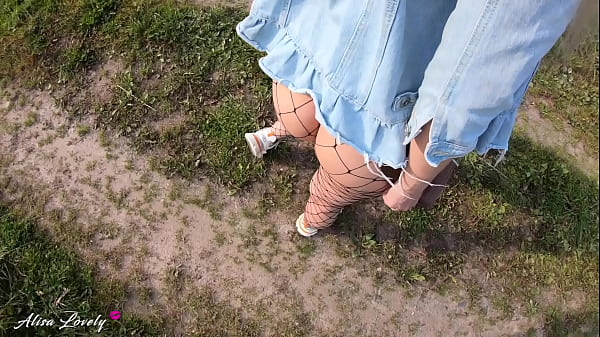 Play MP4 - Outdoor POV Sex Amateur Couple in a Field - Big Ass in Pantyhose