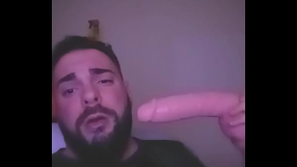Dildo, "entrenando Garganta" thumbnail