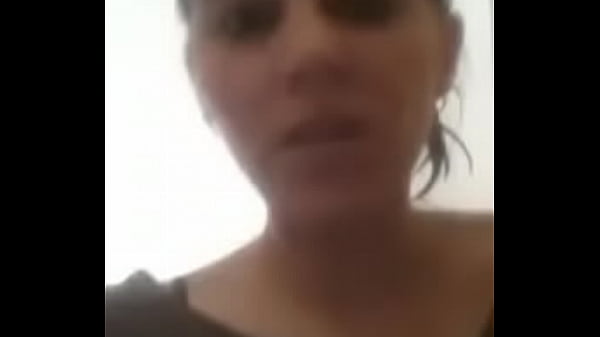 Elle se_branle avec une_surpriseà la fin