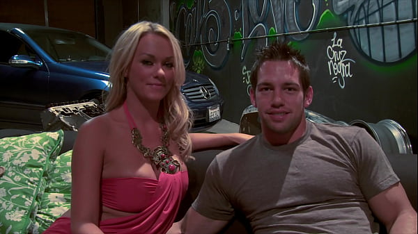 Petite Amateur Paige Ashley Gets Fucked Hard On Camera By Her Boyfriend thumbnail