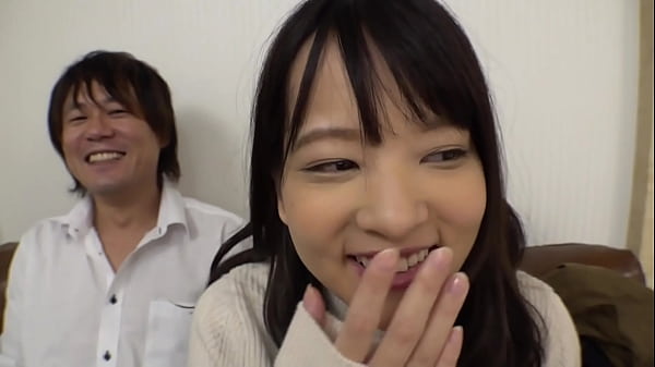 大人気アイドルグループのメンバーと密会 1