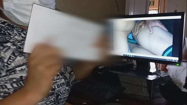 Play MP4 - SUPREMA ESTUDIANTE INMORAL DEL PORNO CASERO&comma;  MANEJA LA OFICINA DEL DIRECTOR PARA SUBIR VIDEOS EN XVIDEOS&period;COM