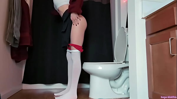 College Girl Raven Peeing [voyeur] Sage Eldritch thumbnail