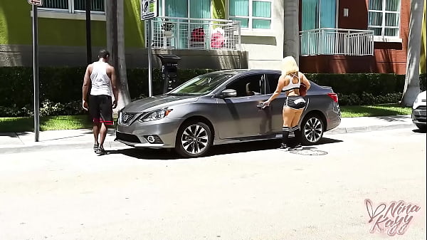 Fit Pawg Nina Kayy Takes Her Shorts & Rides That Enzo's Bbc! thumbnail