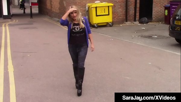 Play MP4 - Bubble Butt Milf Sa Jay Gets Ass Slapped By Brit Kaz B&excl;