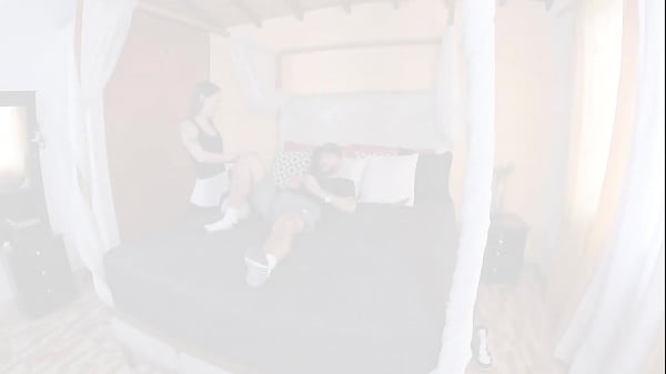 Nonton My Friend Is Very Slutty And She Lets Me Penetrate Her Pussy In Exchange For Lending Her My Ps4 thumbnail