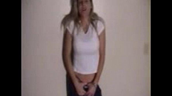 Nonton Anal A Rubia Con Acabada Interna thumbnail