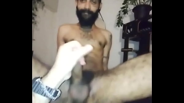 Play MP4 - O arabe dotado sentou gostoso no meu pau&period;