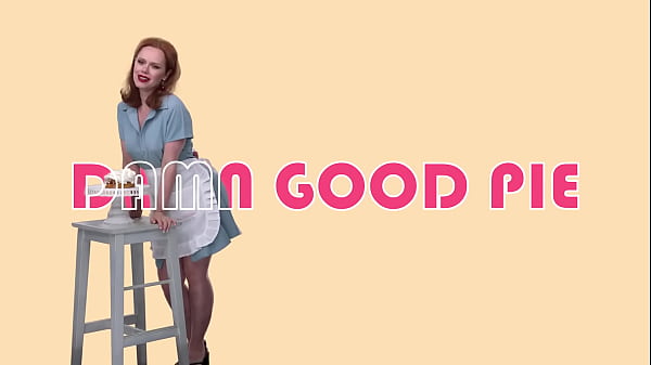 Nonton Ella Hughes Serves Cherry Pie, Coffee And Her Pussy In 'damn Good Pie' thumbnail