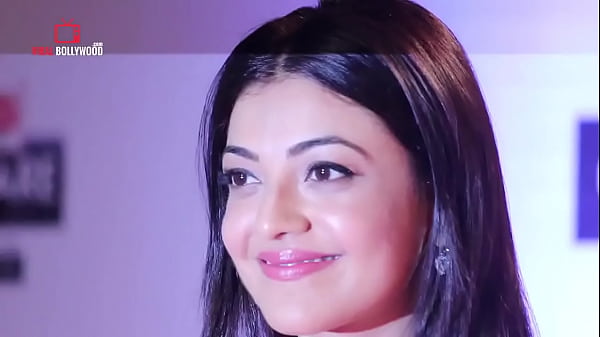 Nonton Kajal Agarwal Boobs Exposed Clearly Visible thumbnail