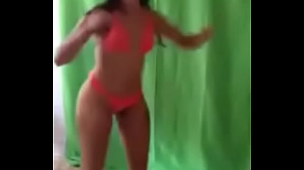 Dan&ccedil_ando Funk d.