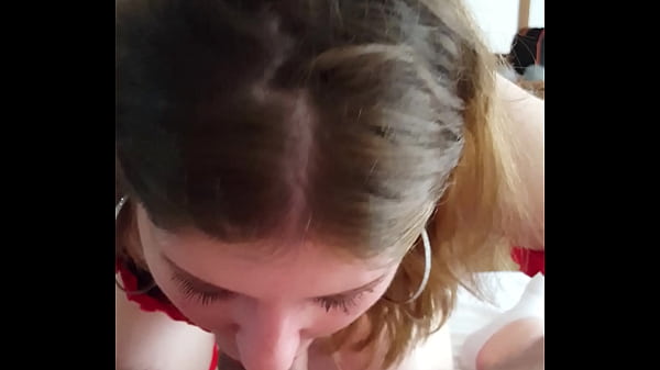 Play MP4 - Redhead sucking cock