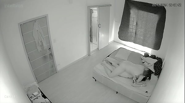 Fui dormir na mans&atilde;o do ted ele me flagrou fudendo minha amante