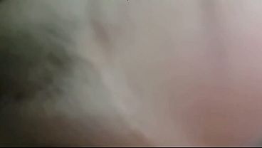 Sexo interracial realizando sonhode um fã punheteiro .