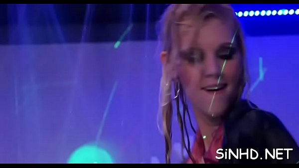 Raucousgroup banging session