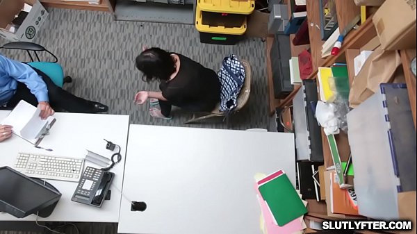 Nonton Horny Penelope Reed Need A Large Cock To Fuck thumbnail