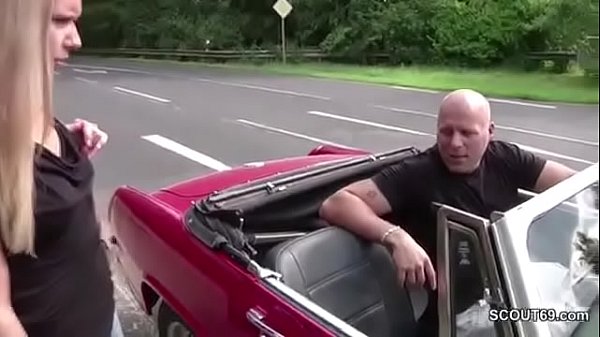 Petite_Whore Fuck Outdoor by Stranger for Moneyin Germany