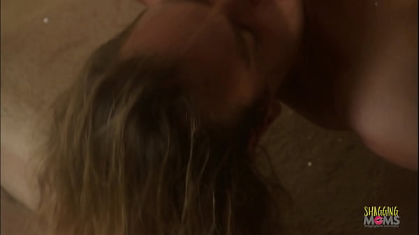 Play MP4 - Plunging his dick into a shaved milf pussy on the stairways made the guy cum