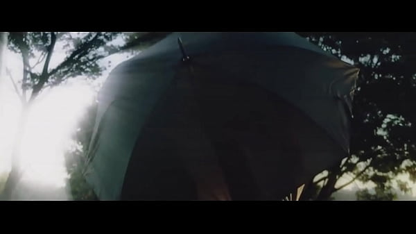 Ela émeu guarda chuvas nessarain