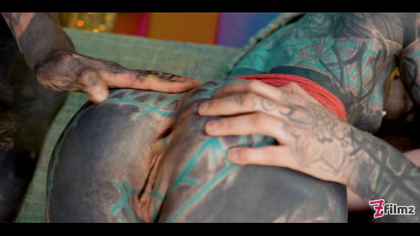 Alternative Teens Fuck With Tattoed Guy thumbnail