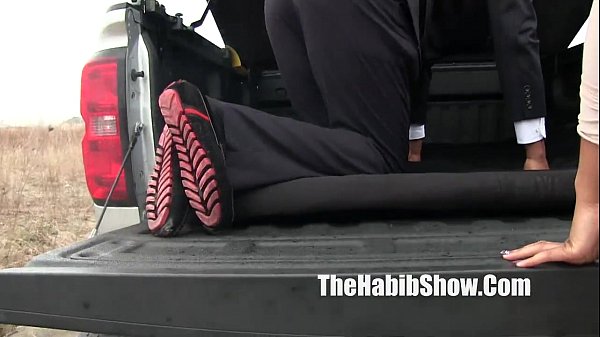 Play MP4 - big booty thickred gets fucked bbc redneck style