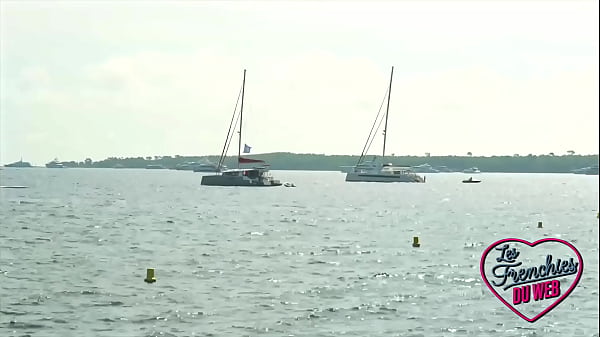 Nonton Jade, Reine Du Sexe, Bouffe De La Bite ! thumbnail