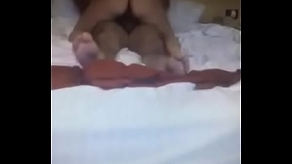 Nonton Espaldasmrmr.mov thumbnail