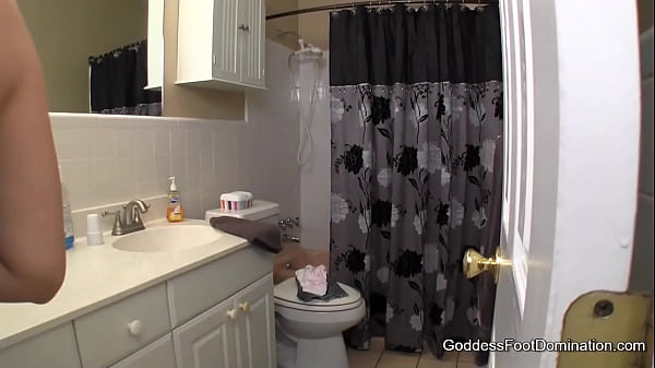 Play MP4 - Sister&rsquo;s Perverted Husband - Femdom Foot Fetish