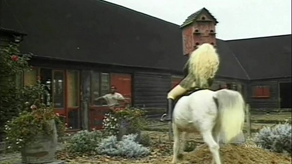 Play MP4 - Dirty wild sex in a barn for naughty farm girls