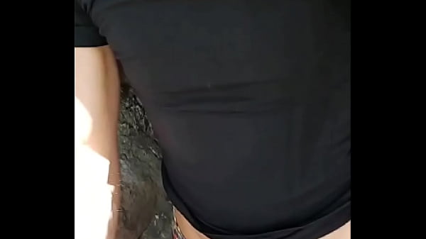 Play MP4 - Me lo cog&iacute; en la choza de un monte