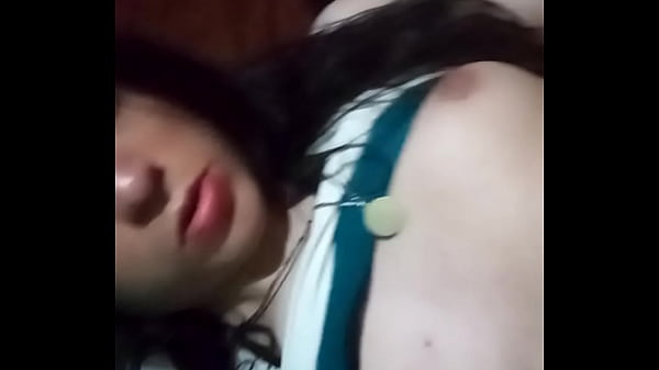 Puta transgenero mostrando cuerpo 