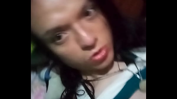 Play MP4 - Puta sherytiffany muestra cuerpo para dar cola