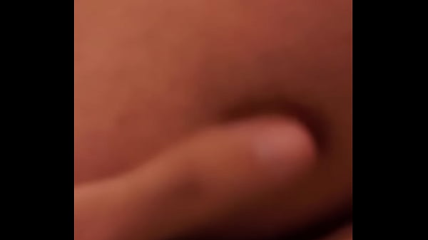 Play MP4 - Hetero con esposa me muestra su culo despu&eacute;s de unas copas