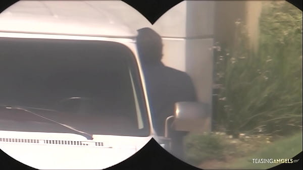 Play MP4 - Confident brunette seduces a man and gets a load of cum on her face&period;