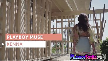 Nonton Smoking Hot Red Muse Taking Off Her Fancy Lingerie thumbnail